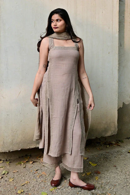 Jiya Elegant Lace-Detail Premium Kurta Set