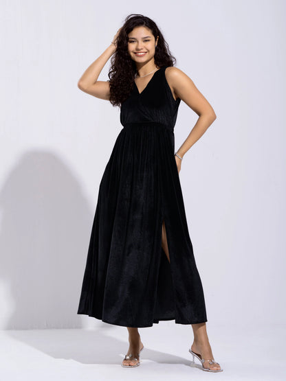 Women Solid PlainV Neck Half Sleeves Dress For women