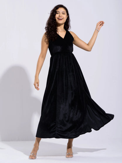 Women Solid PlainV Neck Half Sleeves Dress For women