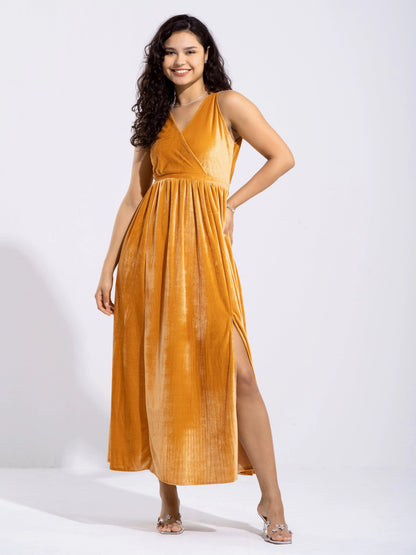 Women Solid PlainV Neck Half Sleeves Dress For women