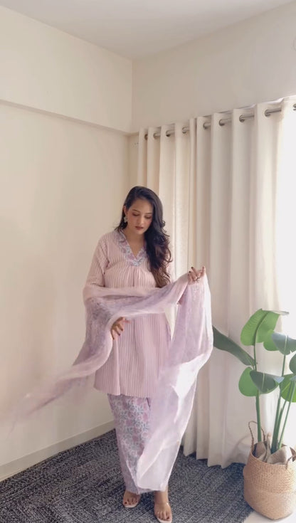 Pink Floral Kurta set