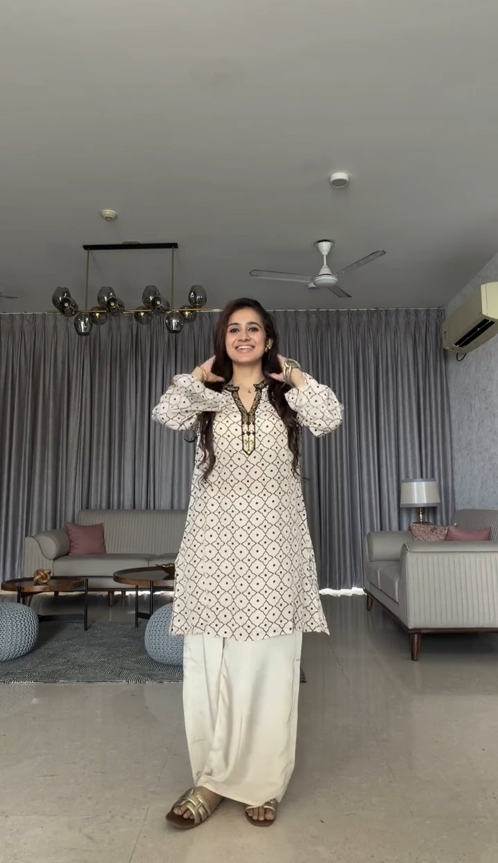 Ira Heavy Printed Crepe Kurta Suit Set