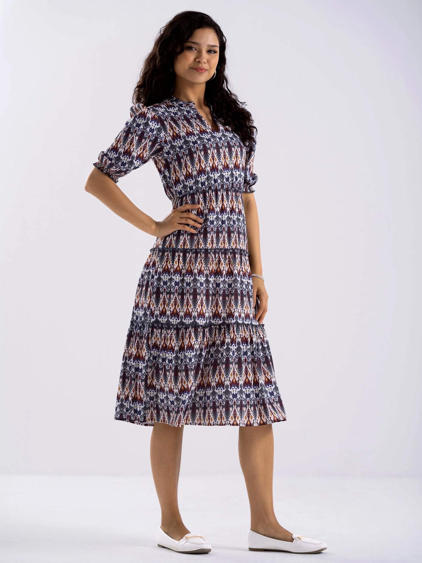 Women Diamond Creap Absract Print Mandarin Collar Fit & Flare Multi Color Dresss