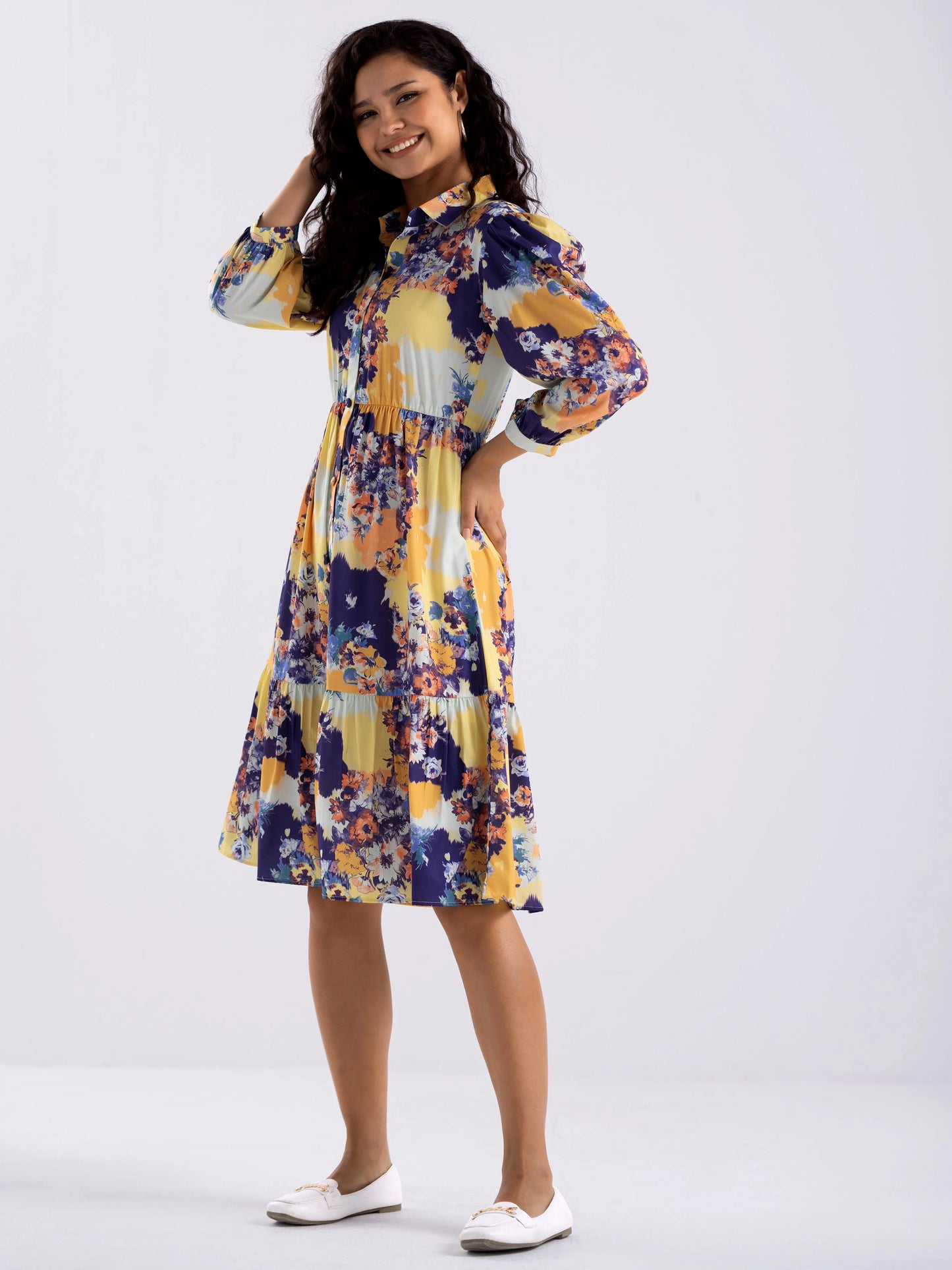 Women Diamond Creap Floral Printed Coller Neck Fit & Flare Multi Color Dresss