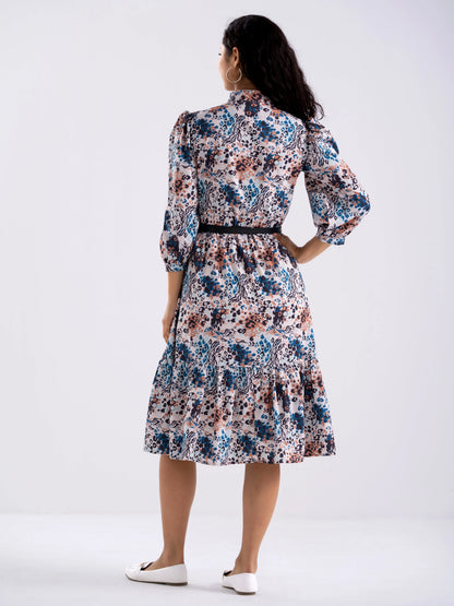 Women Diamond Creap Absract Print Coller Neck Fit & Flare Blue Color Dresss